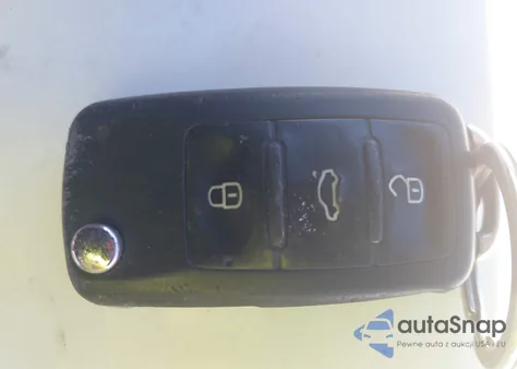 2015 Volkswagen Passat 1.8T Se z USA, uszkodzony, nr VIN 1VWBS7A31FC075556